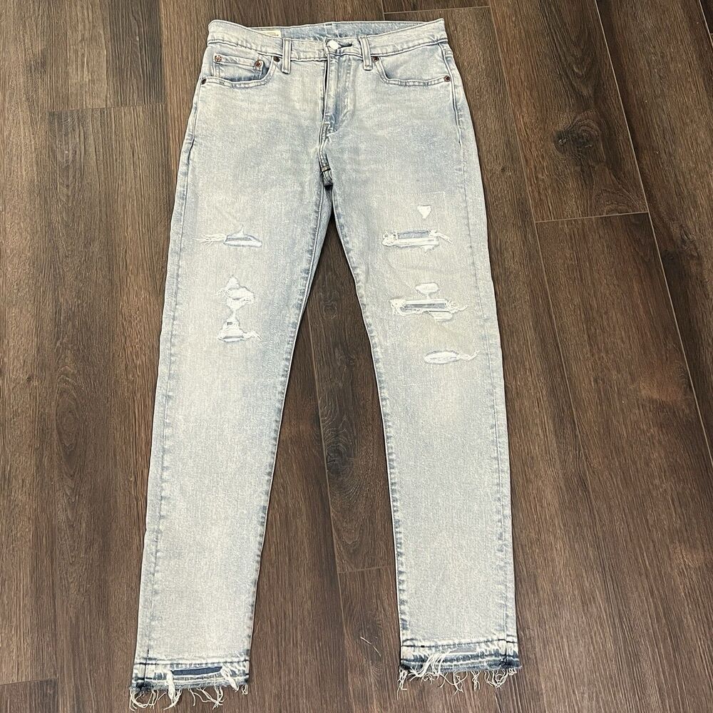 Levi’s Premium Lot 512 Big E Jeans Men's Size 30x32 Blue Denim Light Wash Raw